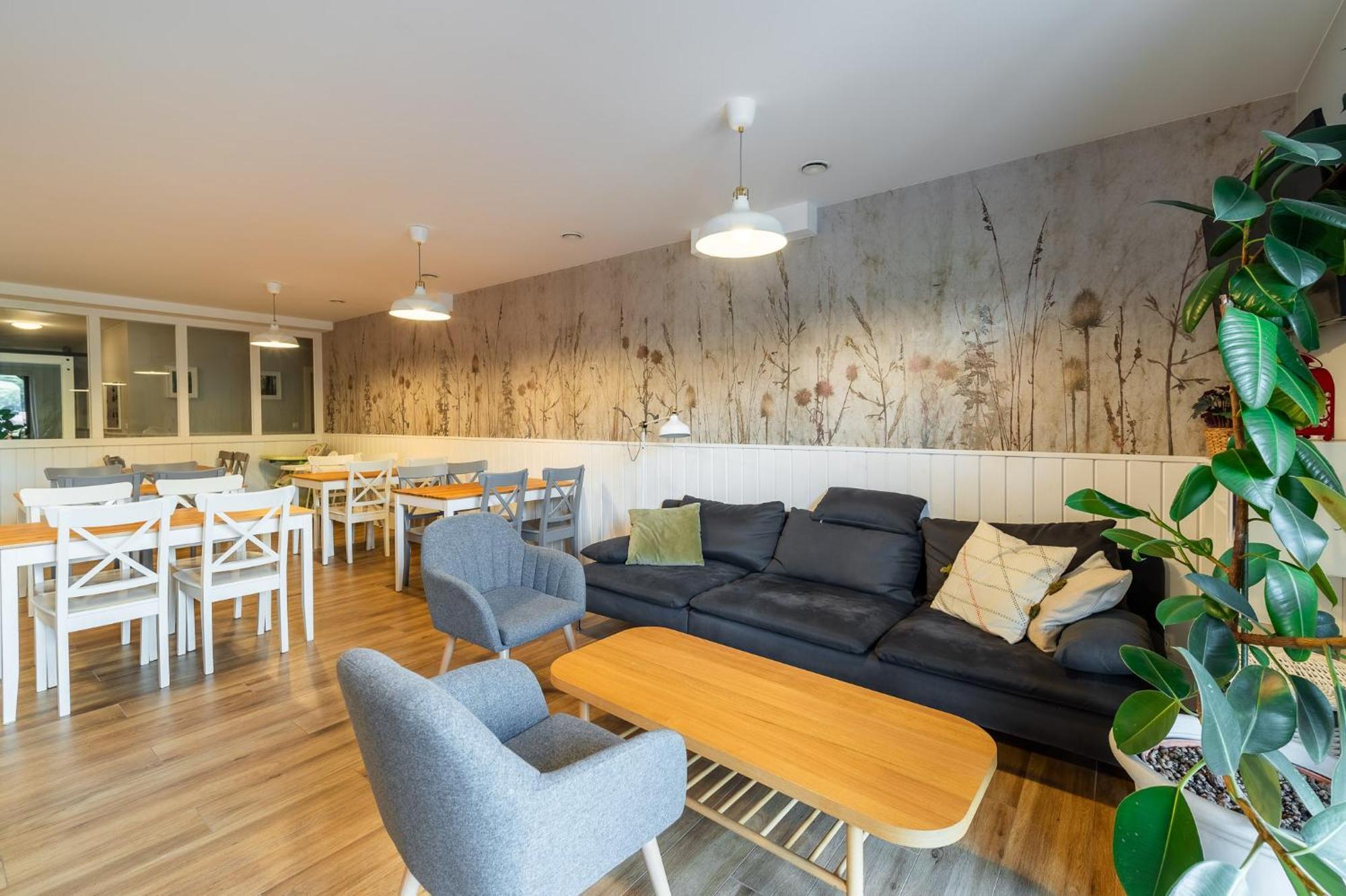 Apartamenty Black Lion Pcim Εξωτερικό φωτογραφία