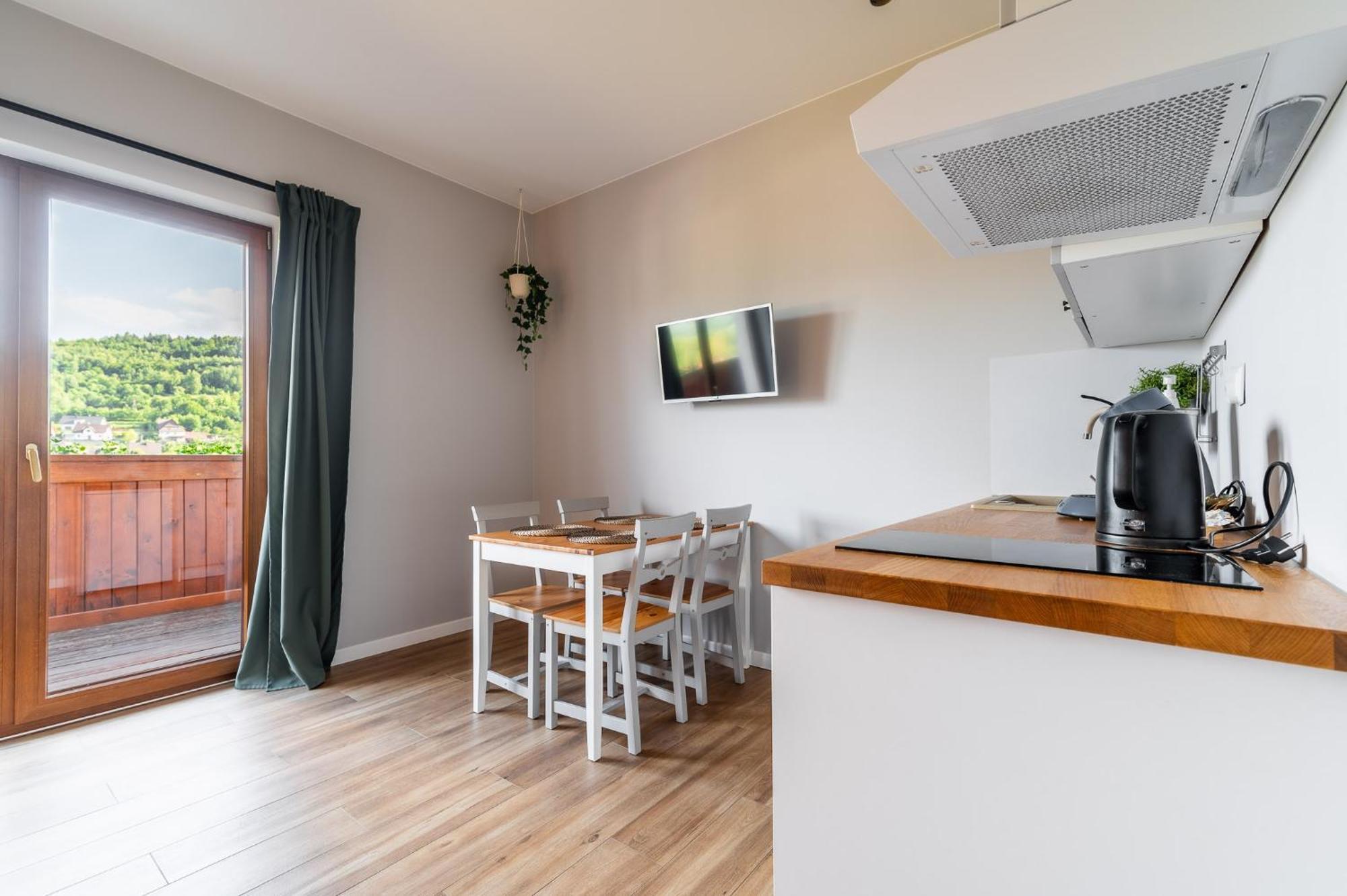 Apartamenty Black Lion Pcim Εξωτερικό φωτογραφία